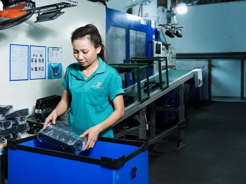 Packaging & Assembly