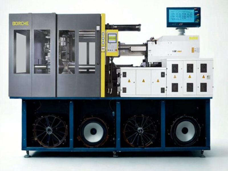 Máy ép nhựa sử dụng servo motor giúp kiểm soát lực ép và tốc độ linh hoạt