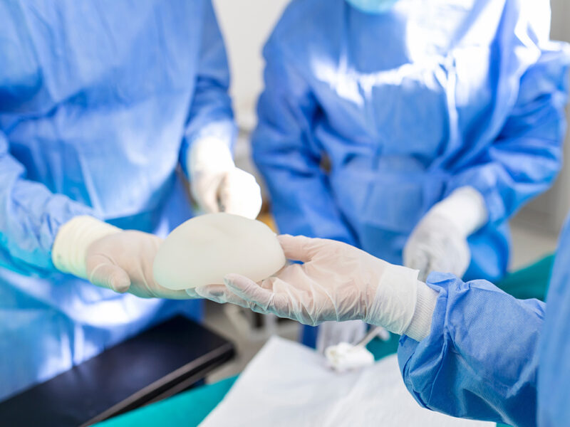 Tiêu chuẩn đánh giá tương thích sinh học của vật liệu cao su cấy ghép y tế