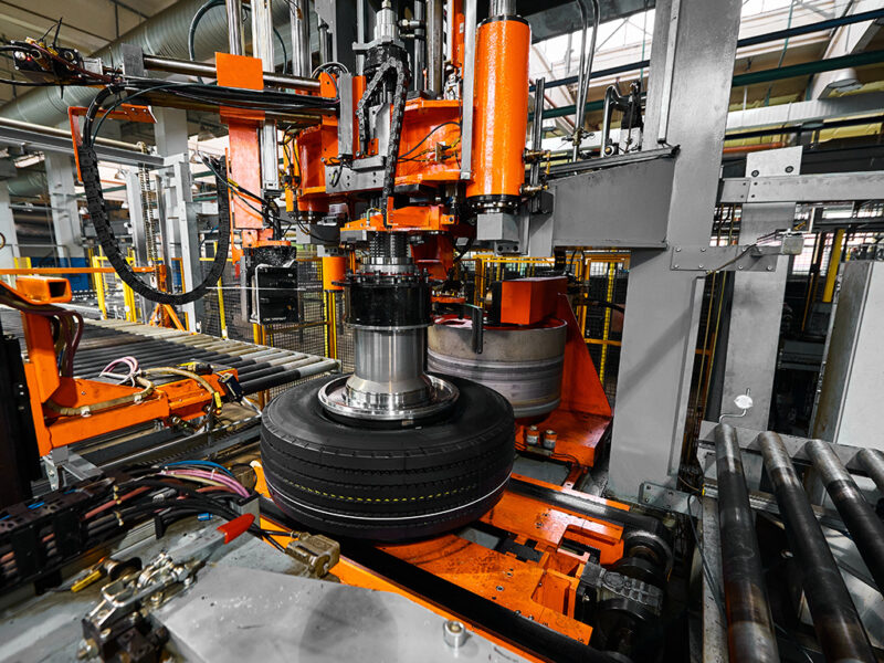 Giá cao su tại Trung Quốc tăng mạnh, kéo theo sức ép về chi phí sản xuất