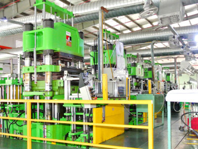 Modern rubber-pressing line in Thái Dương Plastics’ factory
